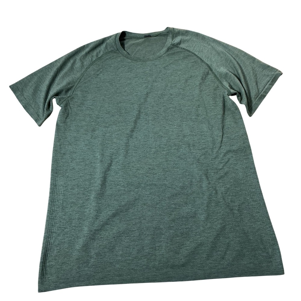Lululemon Metal Vent Tech Training Shirt Mens L Green Heathered Seamless Active